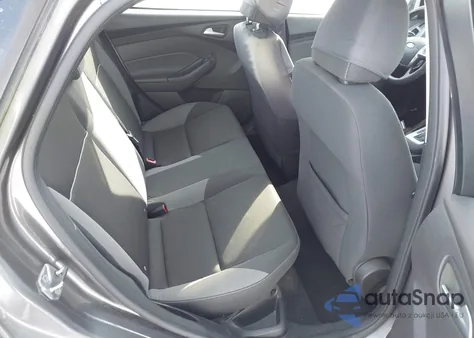 2013 Ford Focus Se z USA, uszkodzony, nr VIN 1FADP3F29DL261368